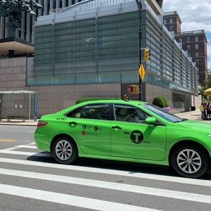 Meet your Posher, Lee